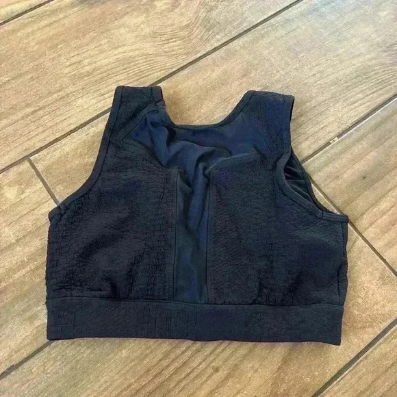 Alpha Prime Sports Bra medium - Picture 2 of 3